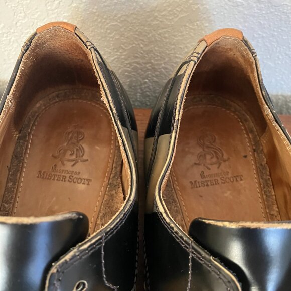 Office of Angela Scott Mr. Smith EU43 US M10 W11.5 Black and Gold Oxford - Picture 3 of 11
